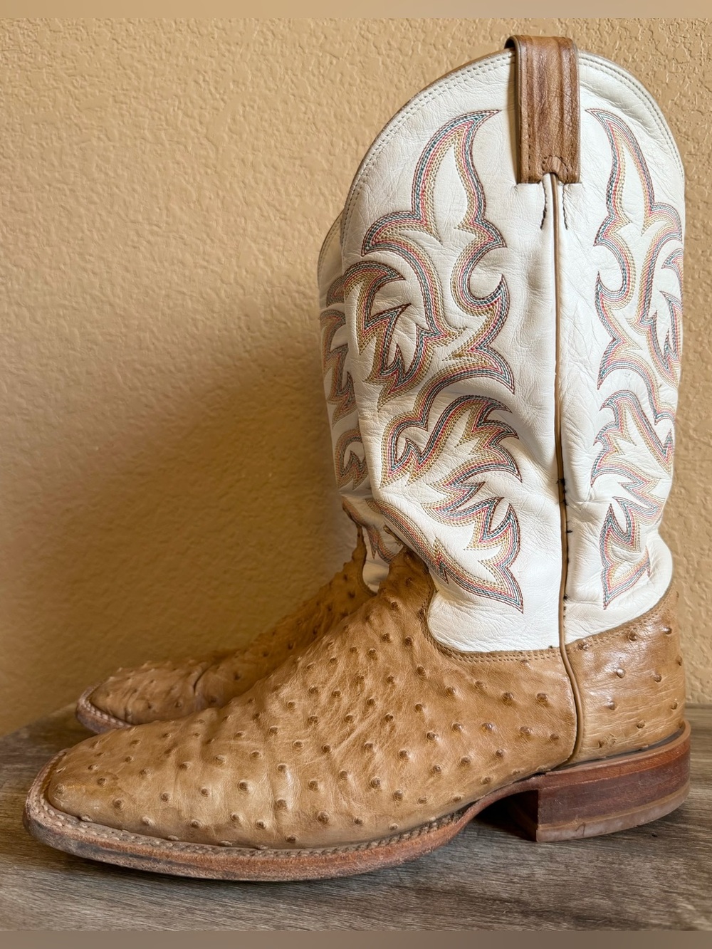 Justin Full Quill Ostrich Boots Broad Square Toe Mens Cowboy Boots Size 12 D